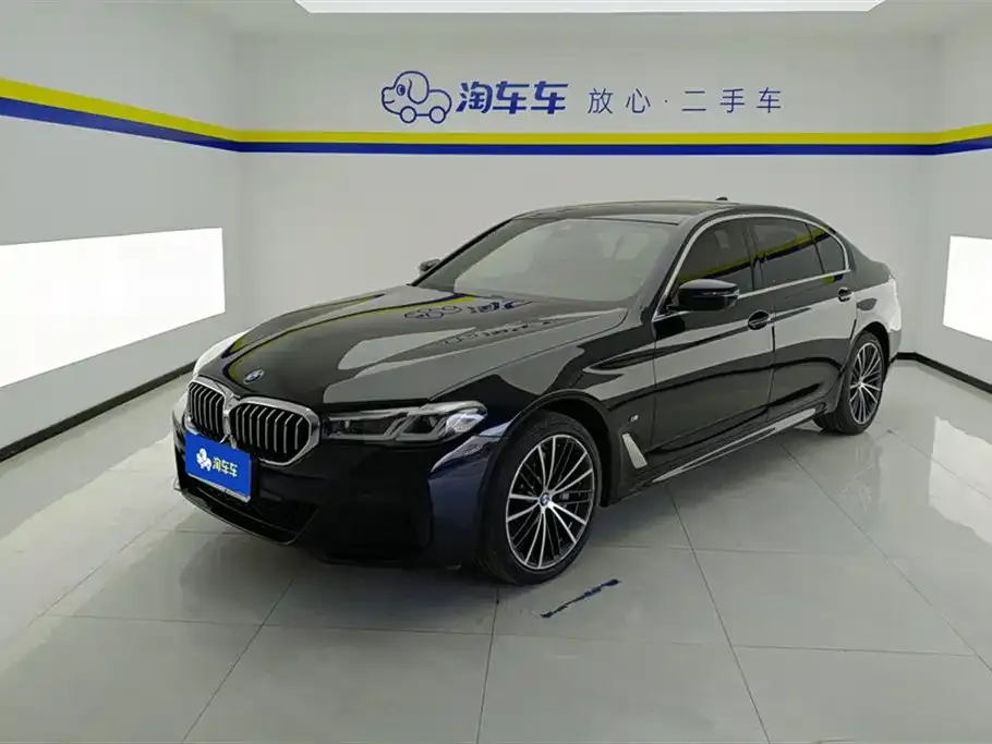 BMW 5 Series — фото 1