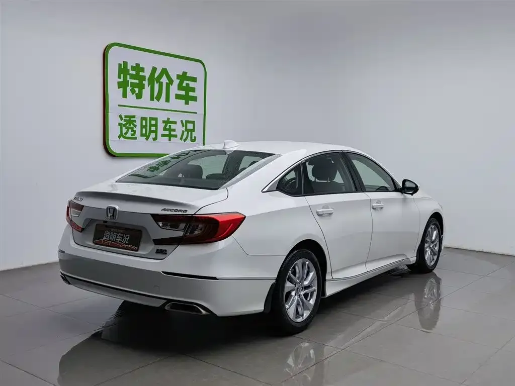 Honda Accord — фото 2