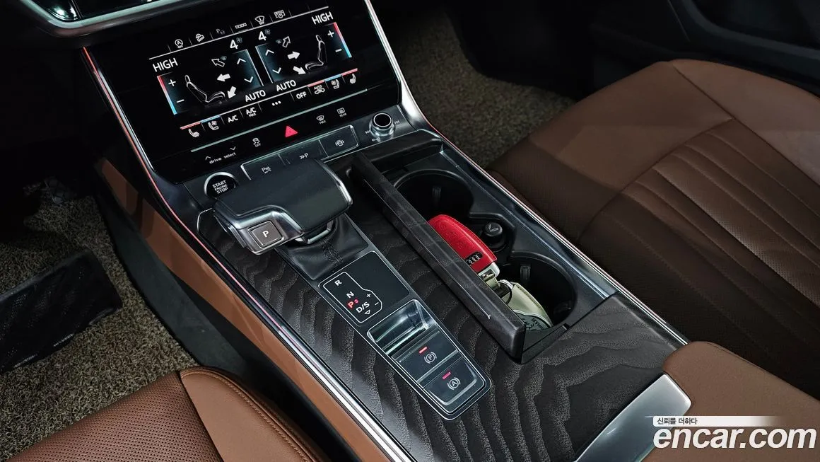 Audi A6 — фото 9