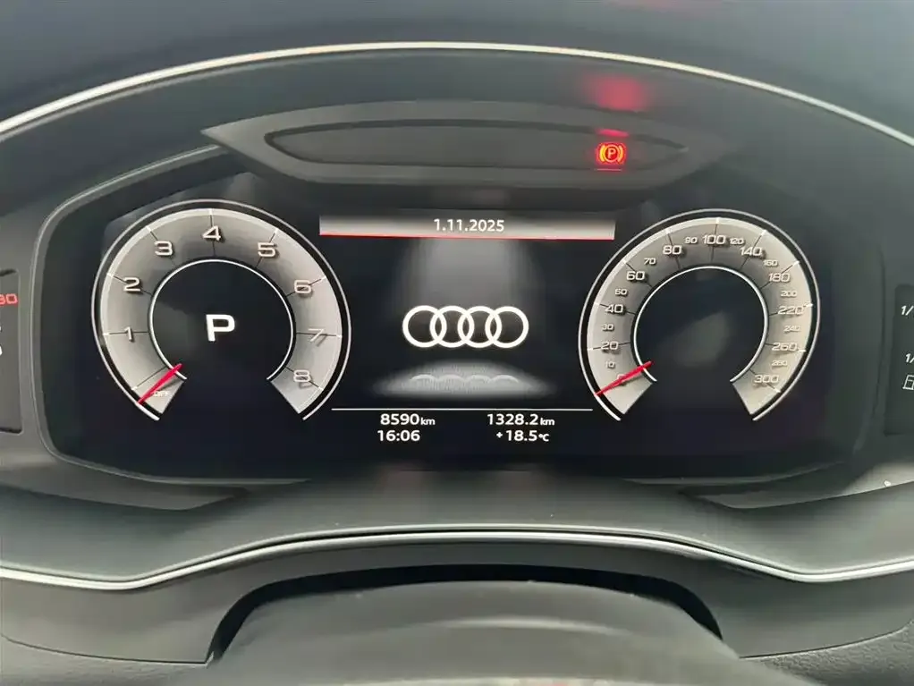 Audi A6L — фото 8
