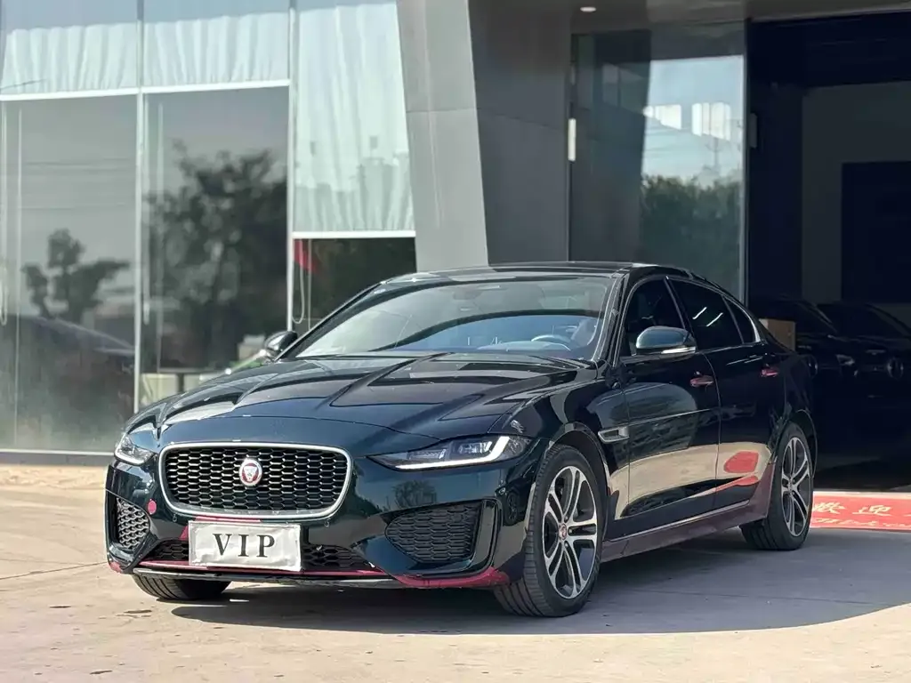 Jaguar XEL — фото 1