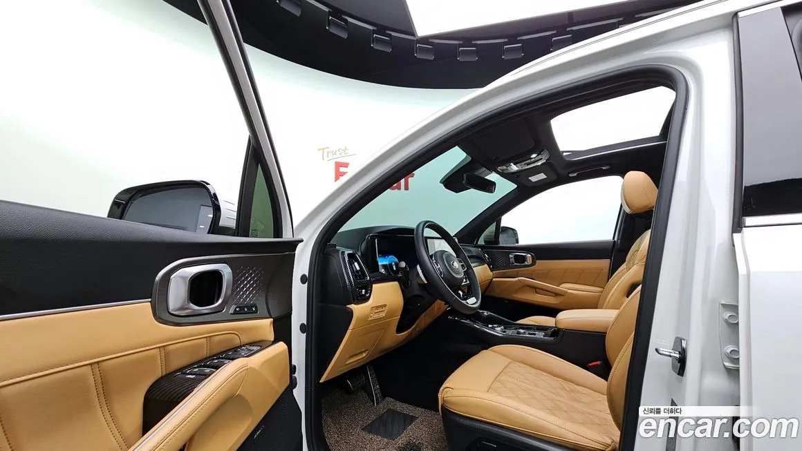 Kia Sorento — фото 10