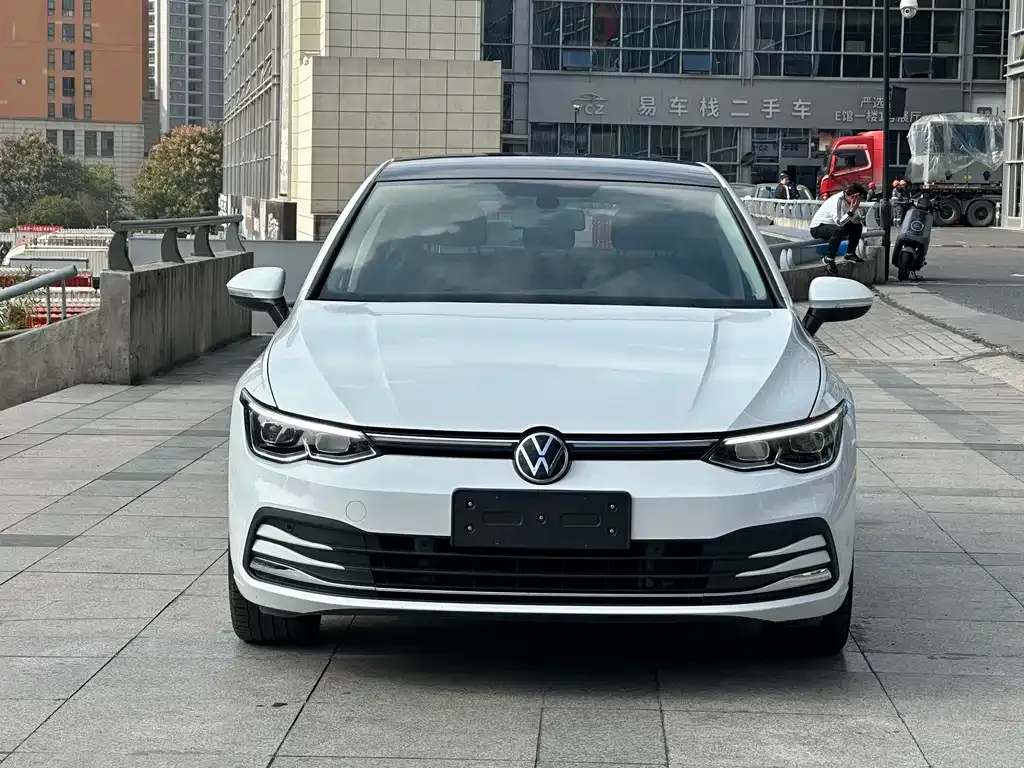 Volkswagen Golf — фото 2