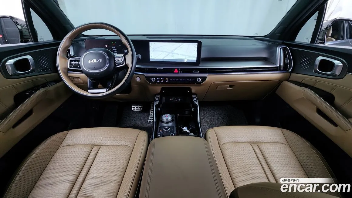 Kia Sorento — фото 7