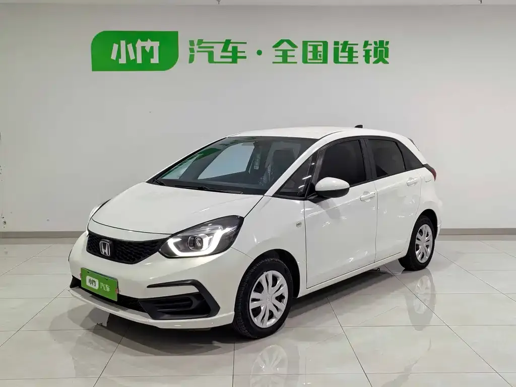 Honda Fit — фото 1