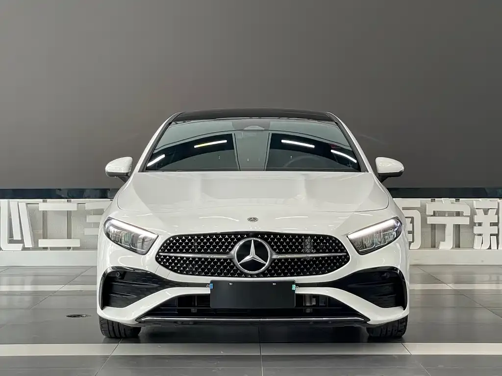Mercedes-Benz A-Class — фото 2