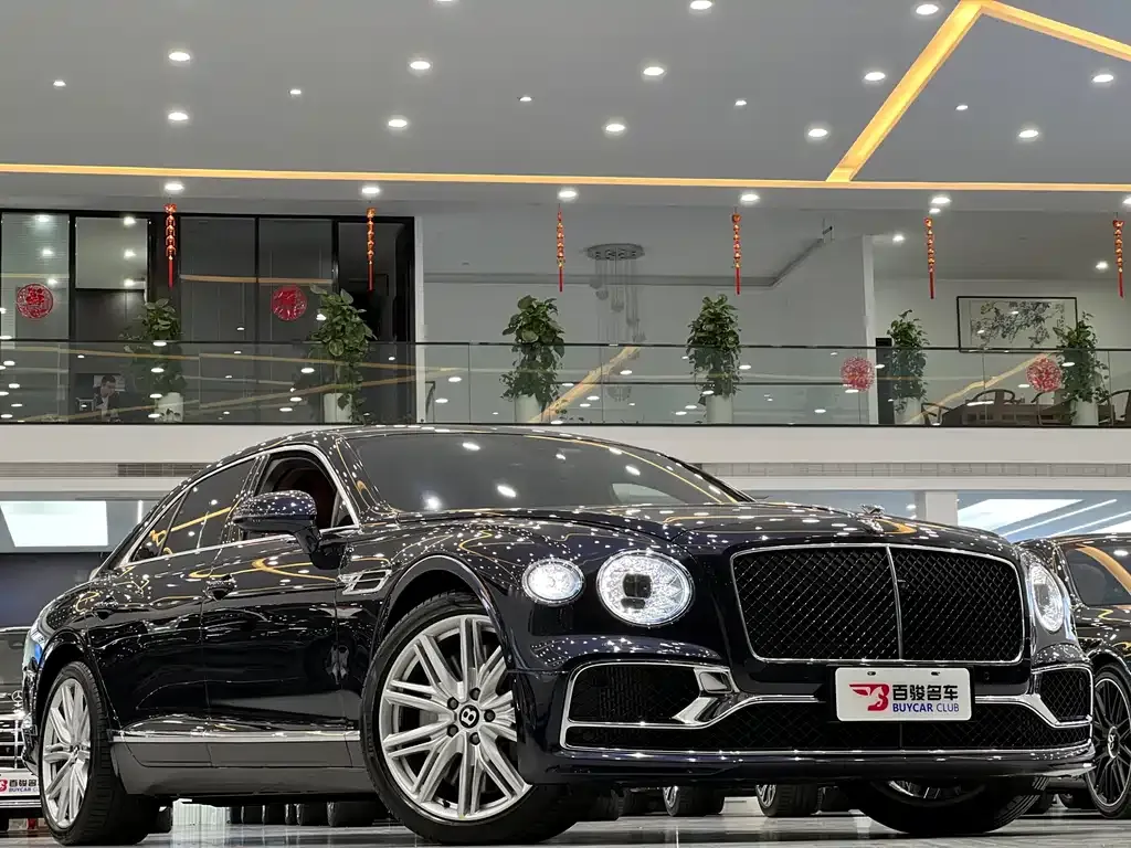 Bentley Flying Spur — фото 3