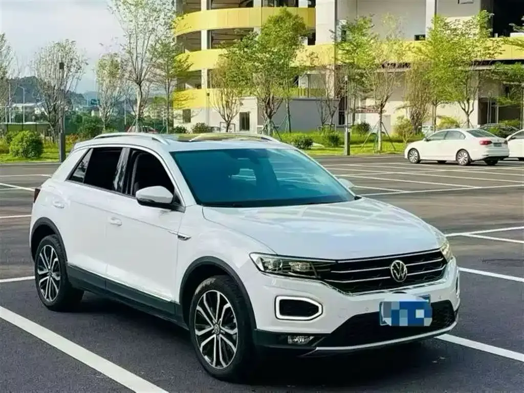 Volkswagen T-Roc — фото 3