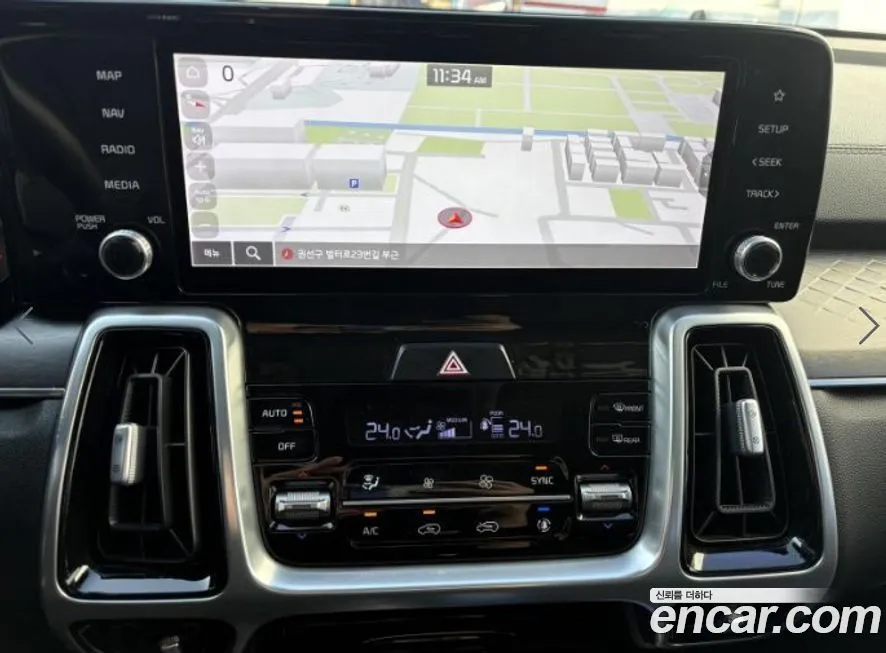 Kia Sorento — фото 8