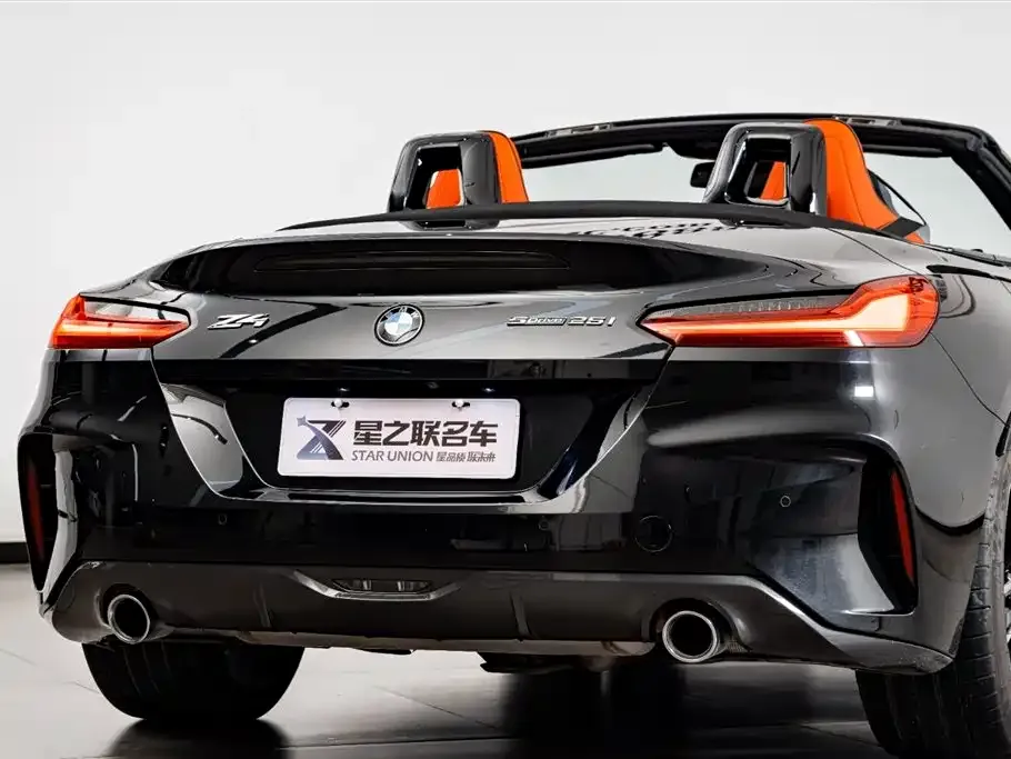 BMW Z4 — фото 9