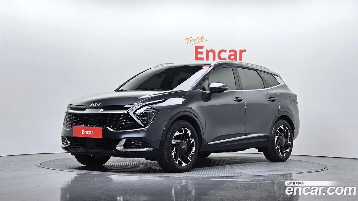 Kia Sportage — фото 1