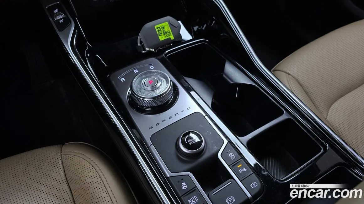 Kia Sorento — фото 9