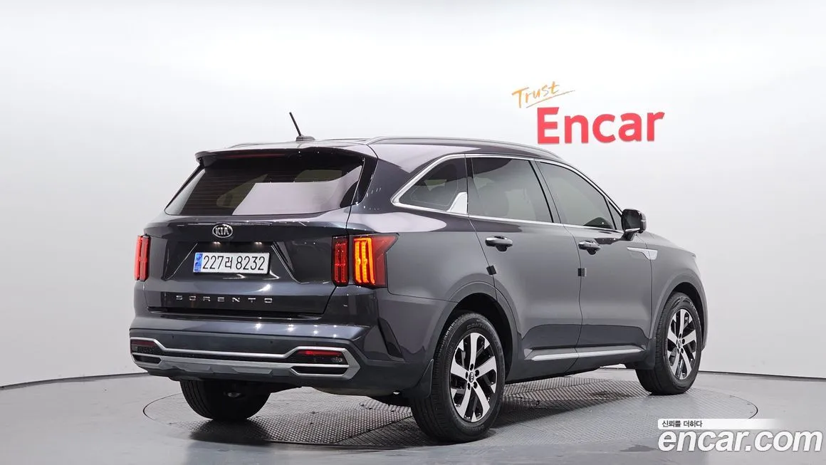 Kia Sorento — фото 2