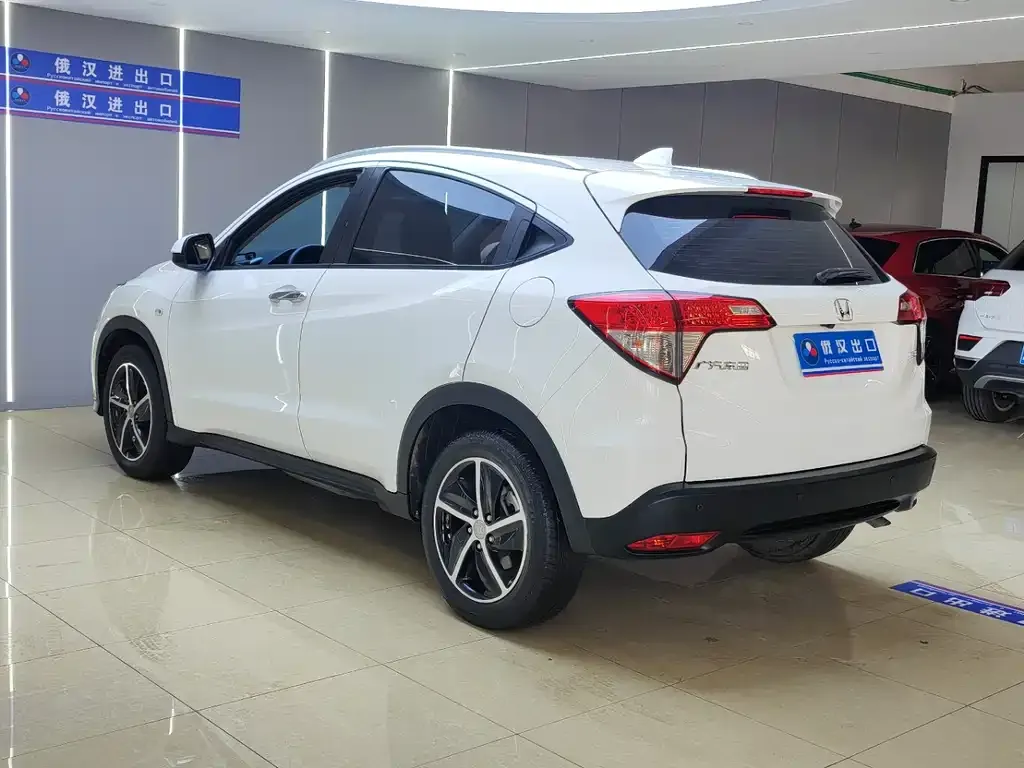 Honda Vezel — фото 4