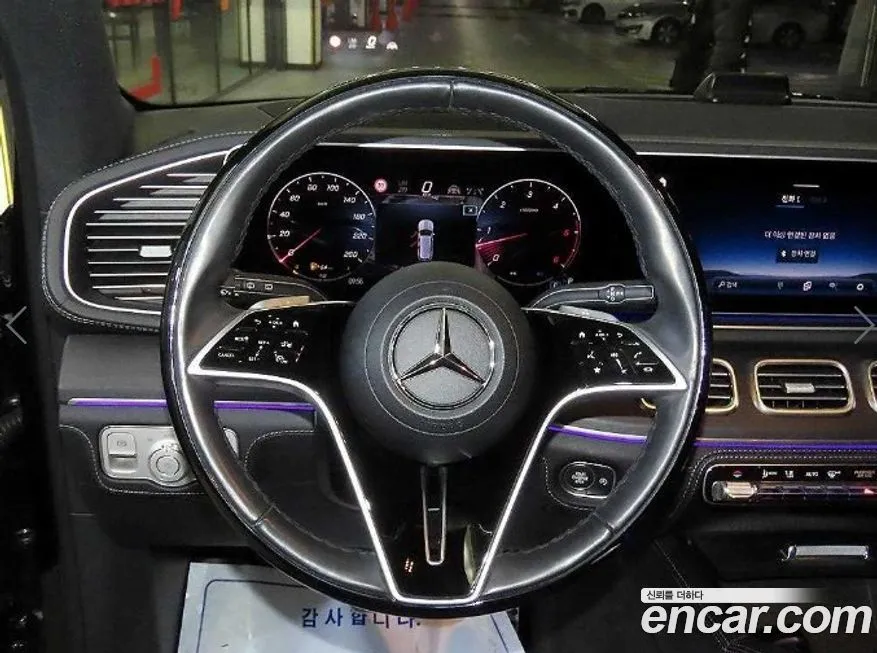 Mercedes-Benz GLS-Class — фото 8