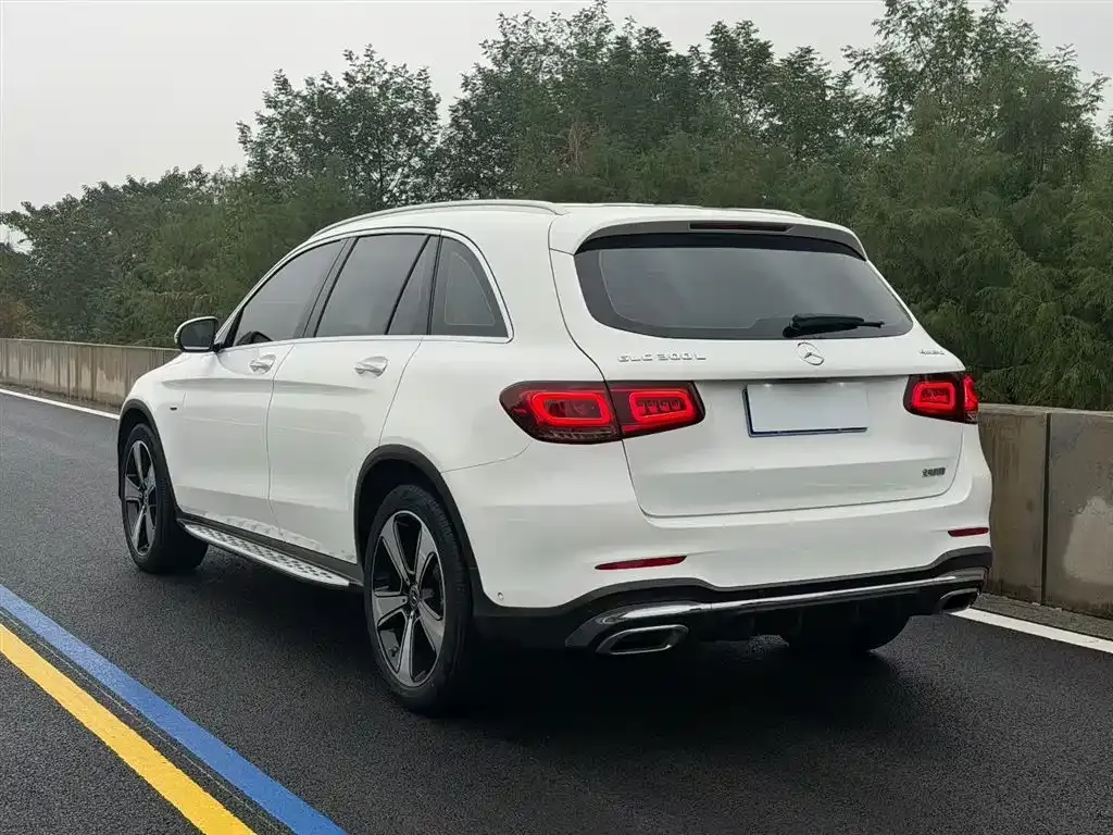 Mercedes-Benz GLC — фото 5