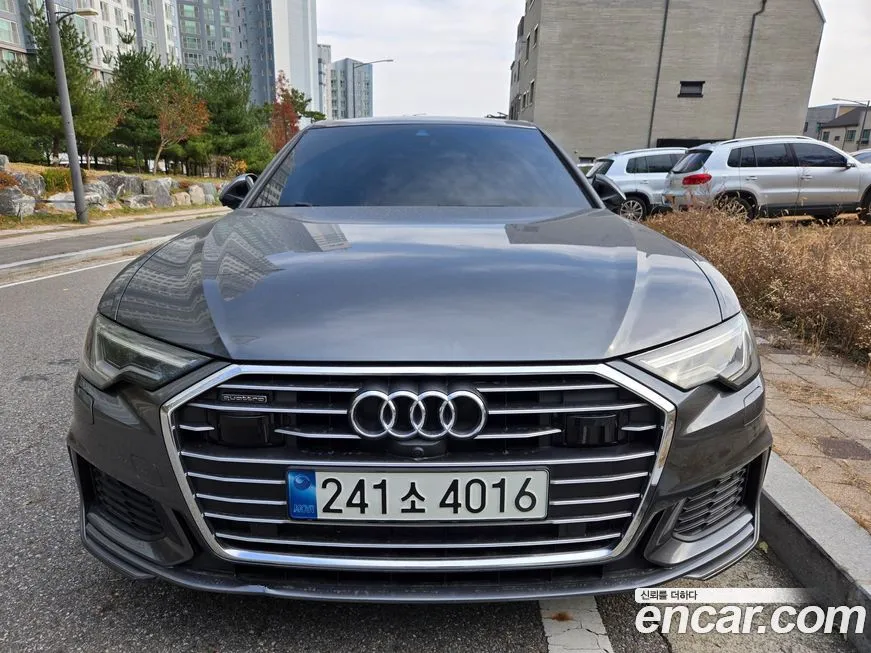 Audi A6 — фото 1