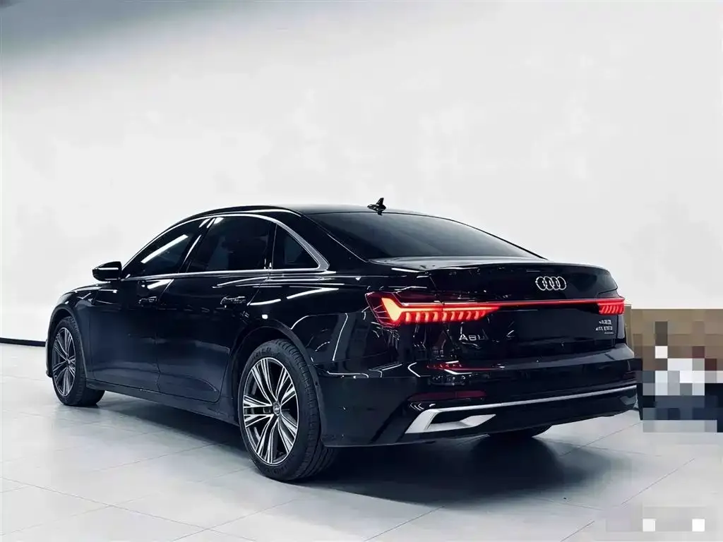 Audi A6L — фото 3