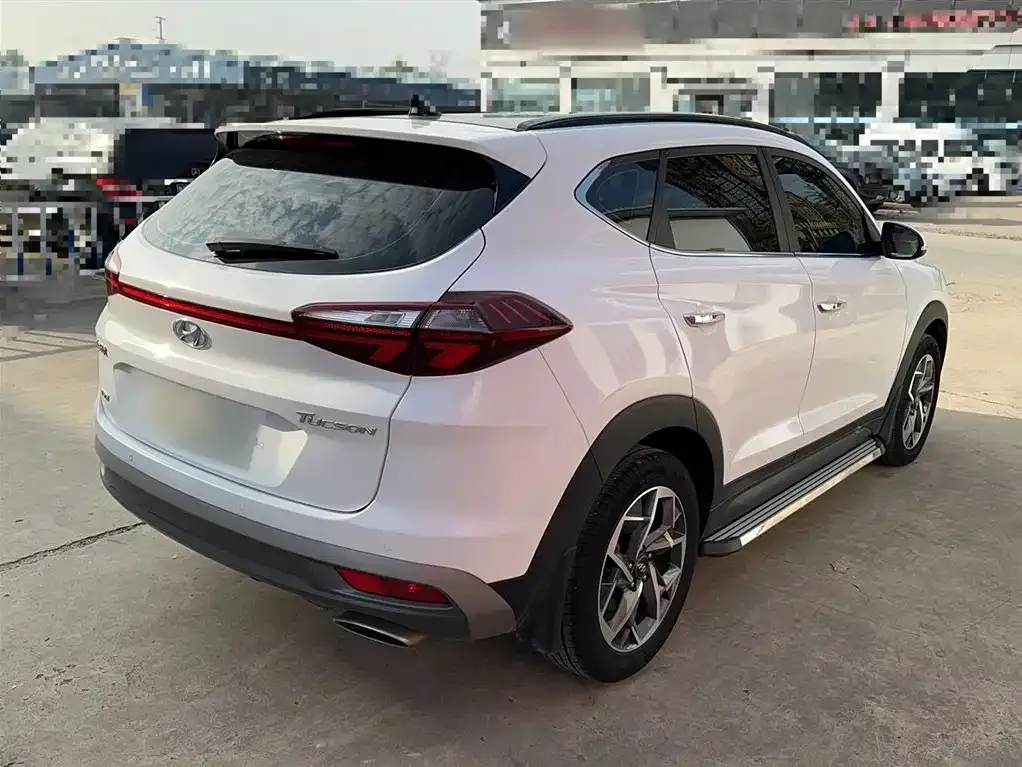 Hyundai Tucson — фото 9
