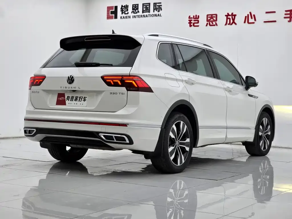 Volkswagen Tiguan L — фото 4