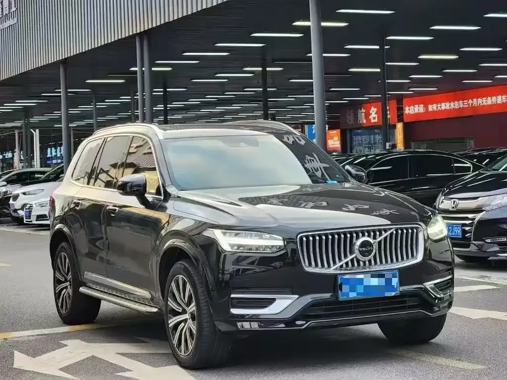 Volvo XC90 — фото 3