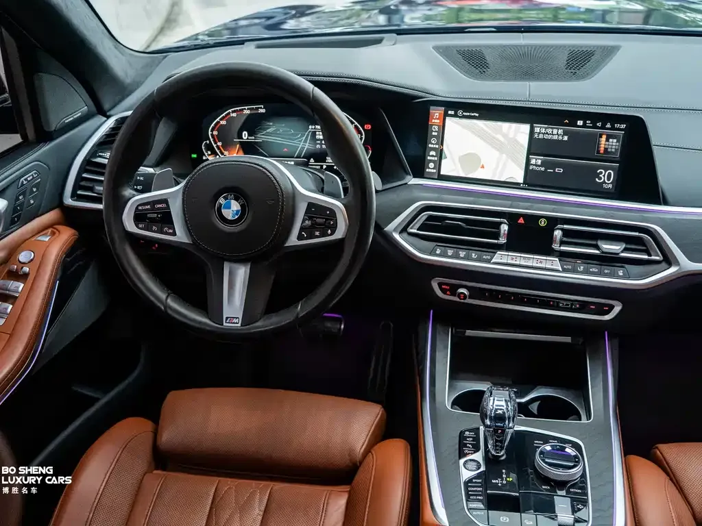 BMW X7 — фото 3