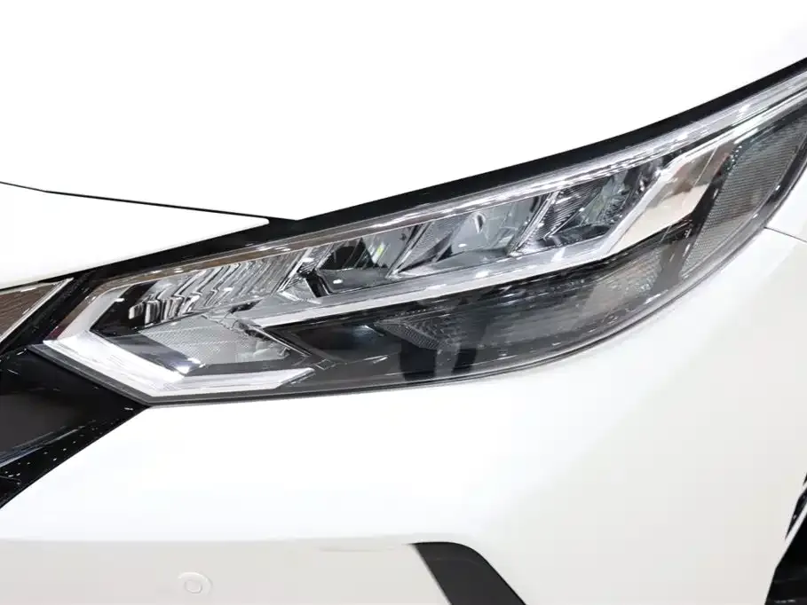 Nissan Sylphy — фото 7