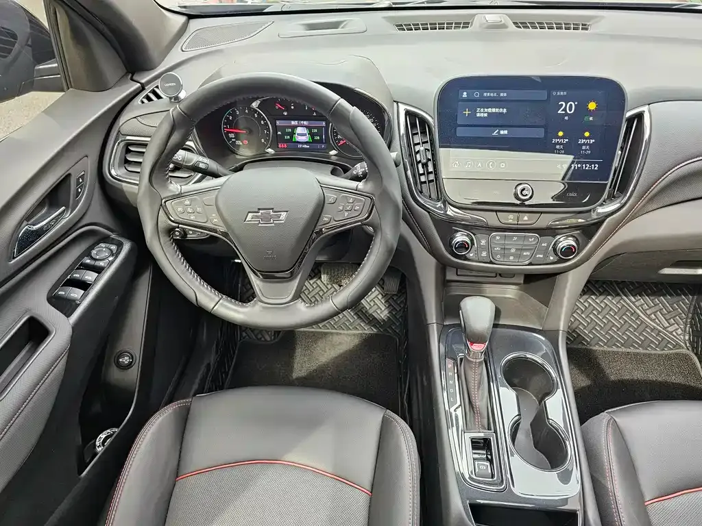 Chevrolet Equinox — фото 10