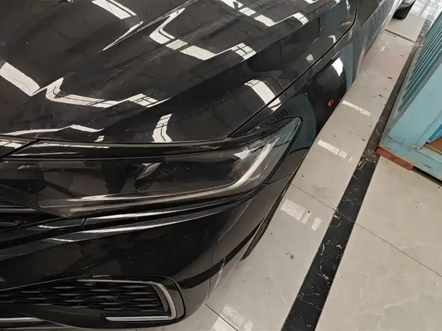 Volkswagen Passat — фото 5