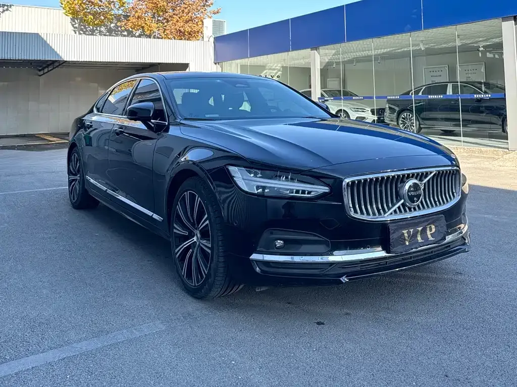 Volvo S90 — фото 3