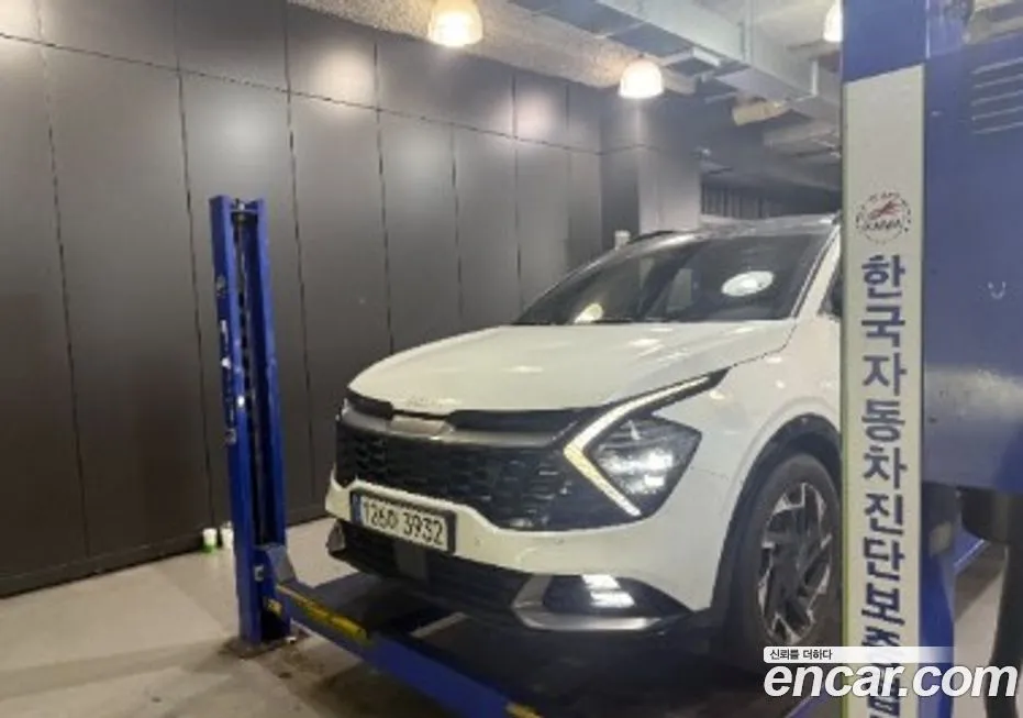 Kia Sportage — фото 1