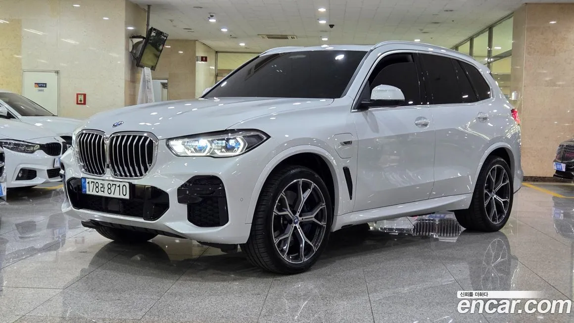BMW X5 — фото 1