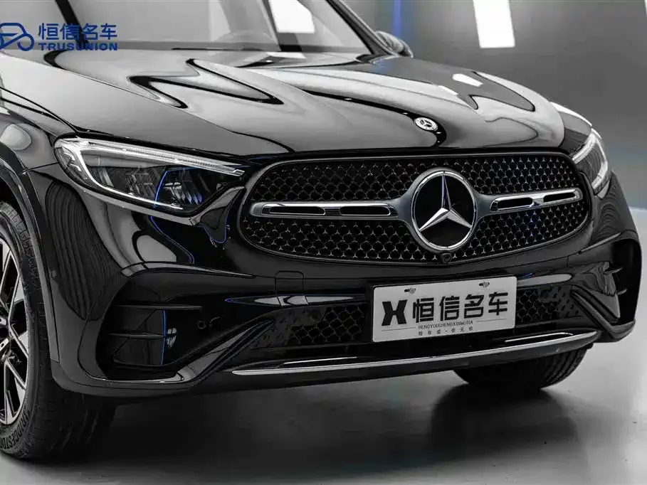 Mercedes-Benz GLC — фото 9
