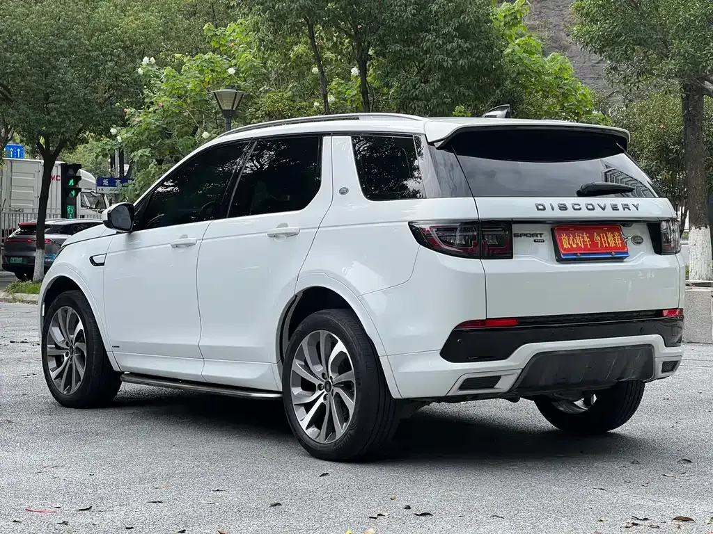 Land Rover Discovery Sport — фото 6