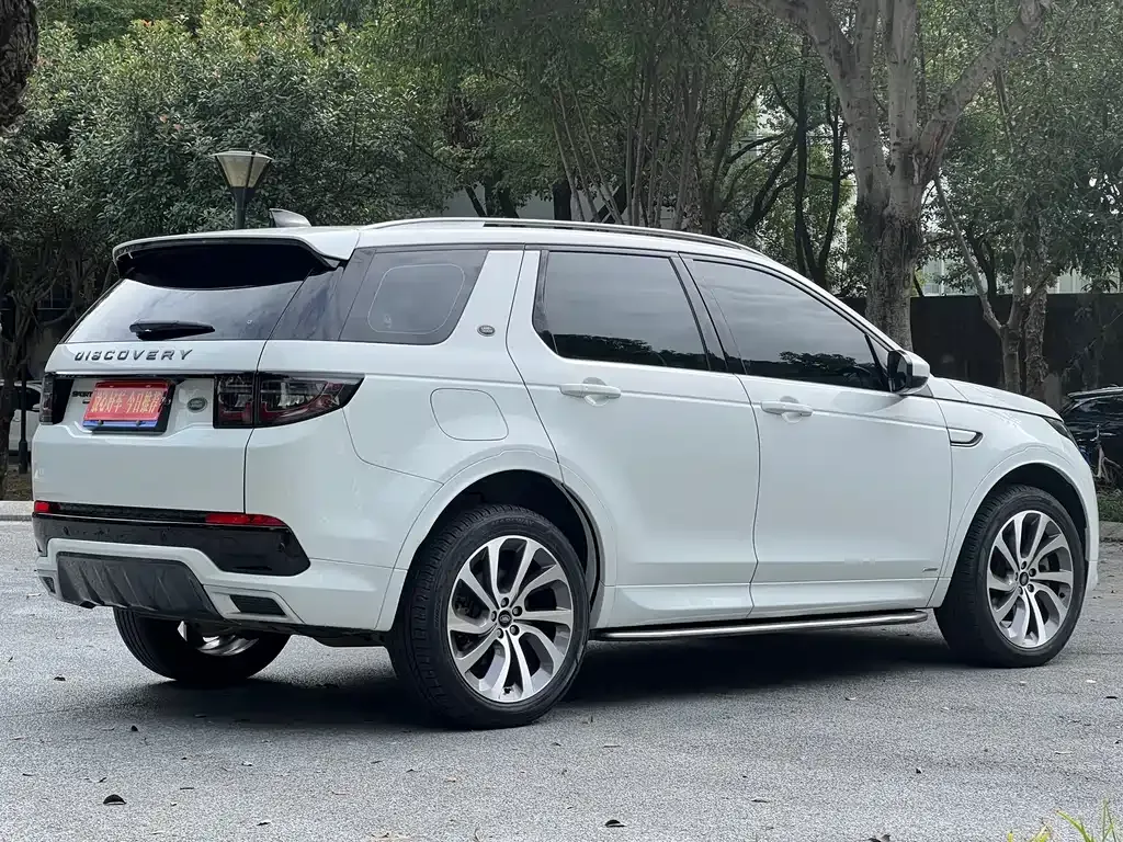 Land Rover Discovery Sport — фото 8
