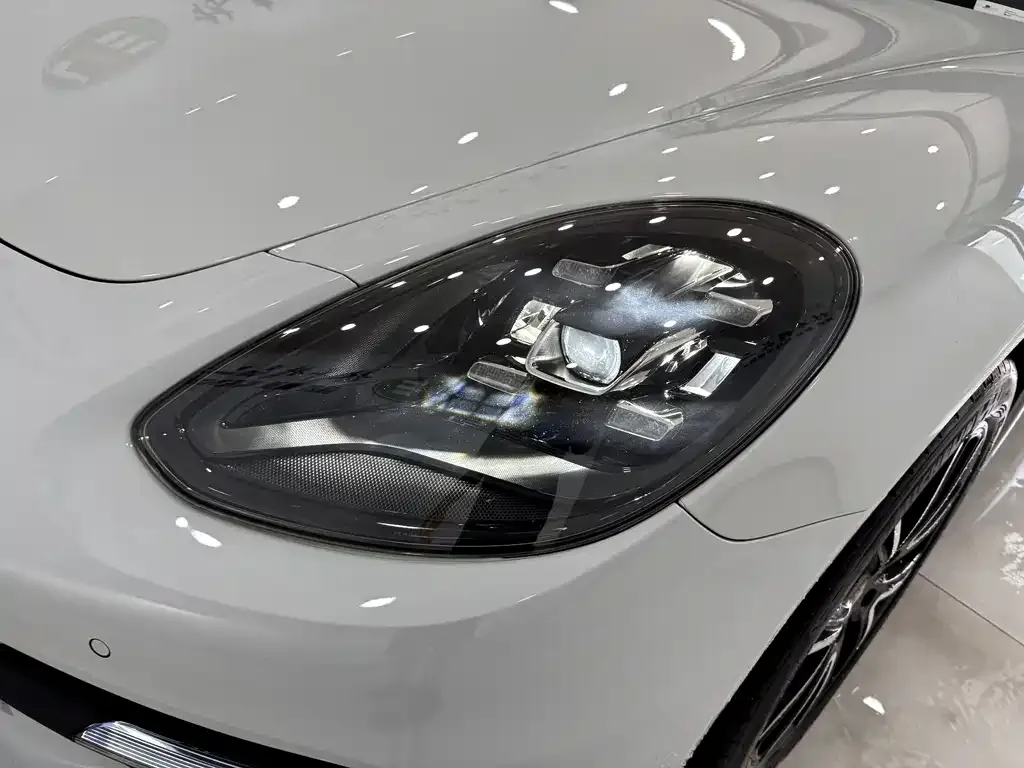 Porsche Panamera — фото 8