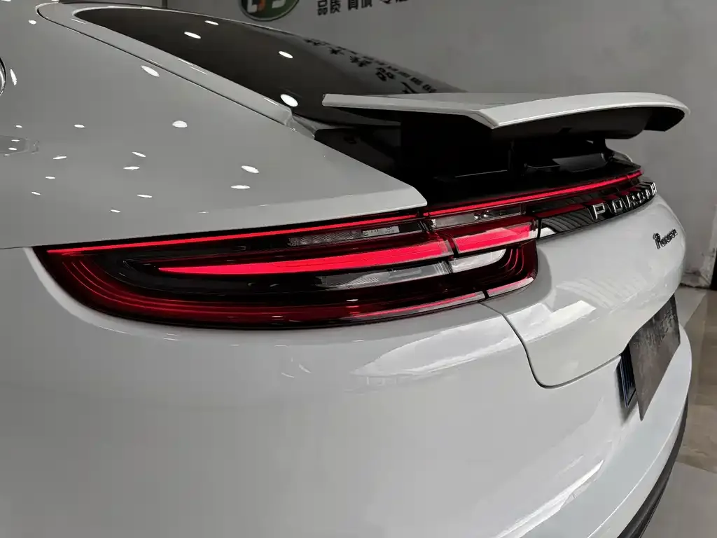 Porsche Panamera — фото 9