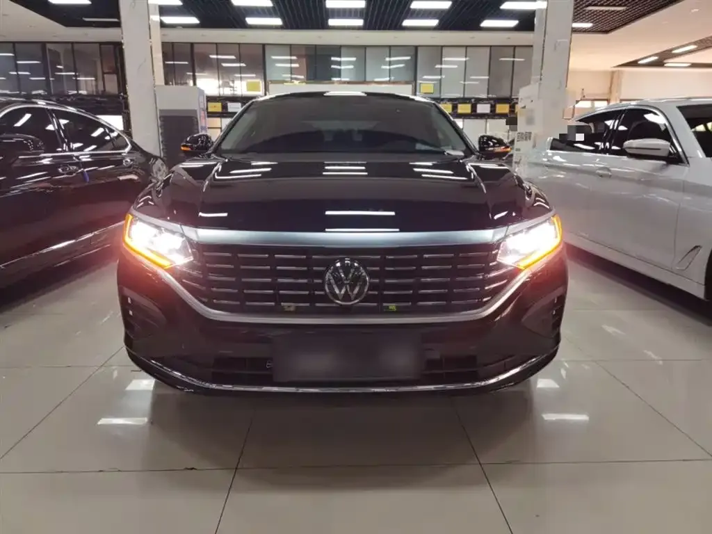 Volkswagen Passat — фото 3
