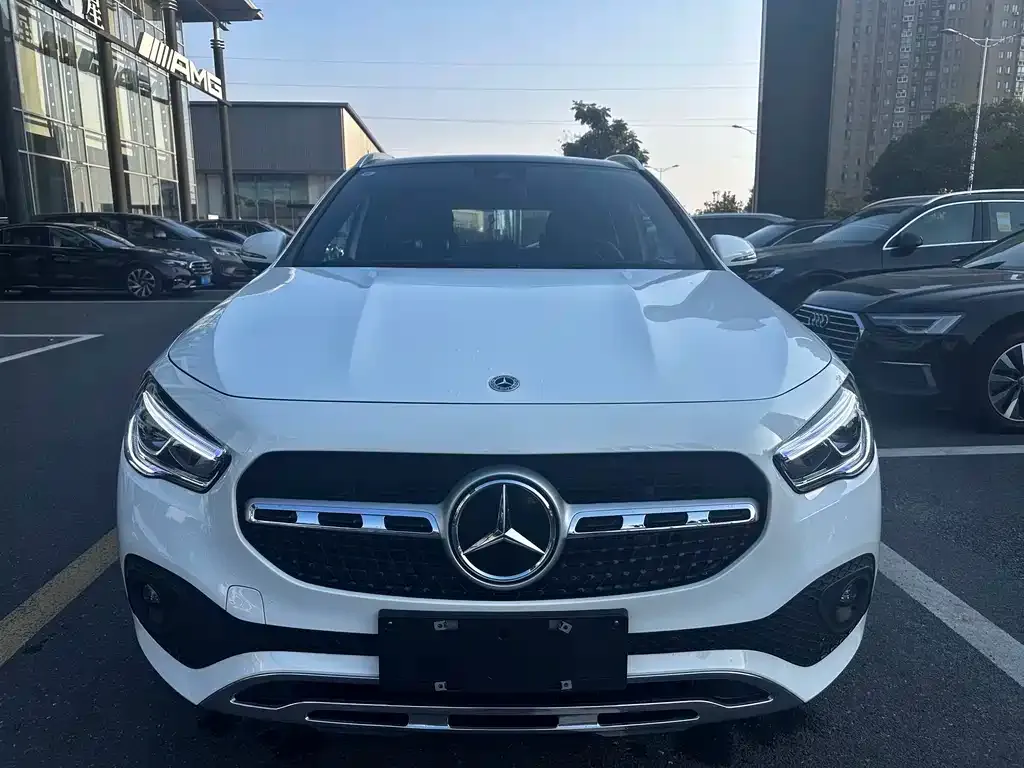 Mercedes-Benz GLA — фото 2