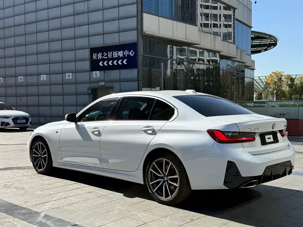 BMW 3 Series — фото 4