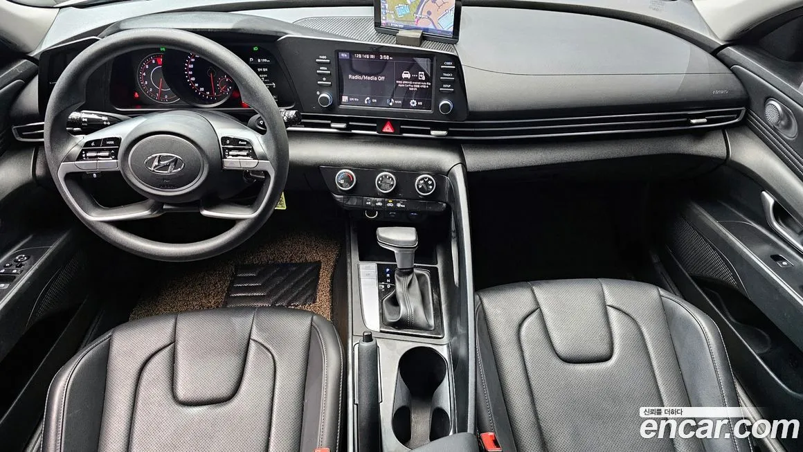 Hyundai AVANTE — фото 7