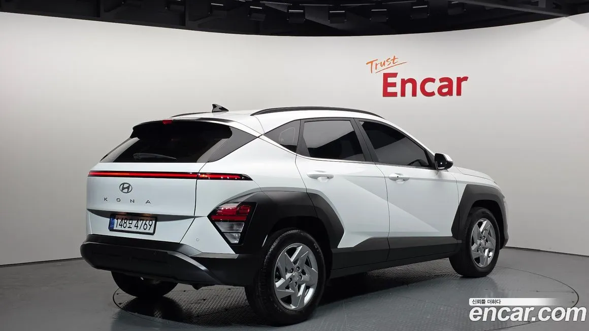 Hyundai Kona — фото 2
