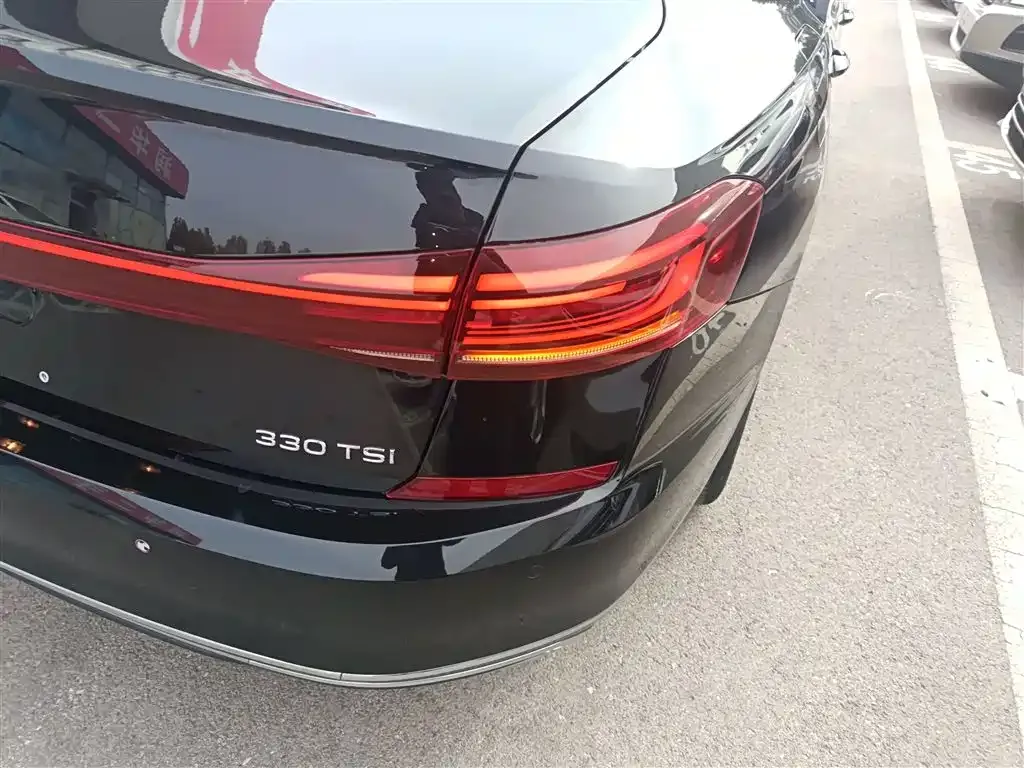 Volkswagen Passat — фото 8