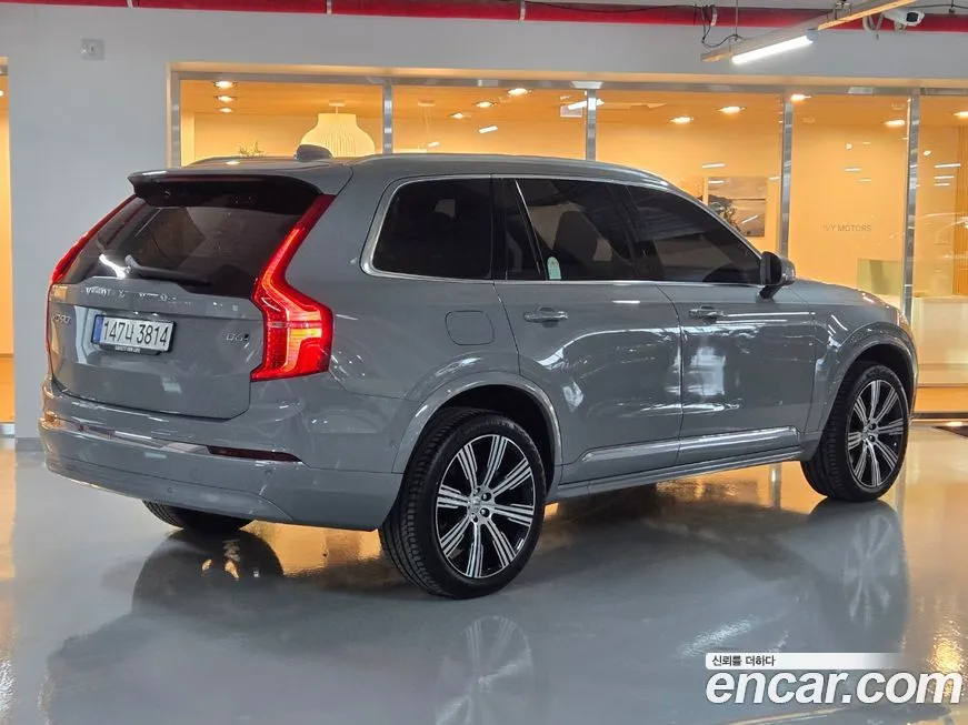 Volvo XC90 — фото 2