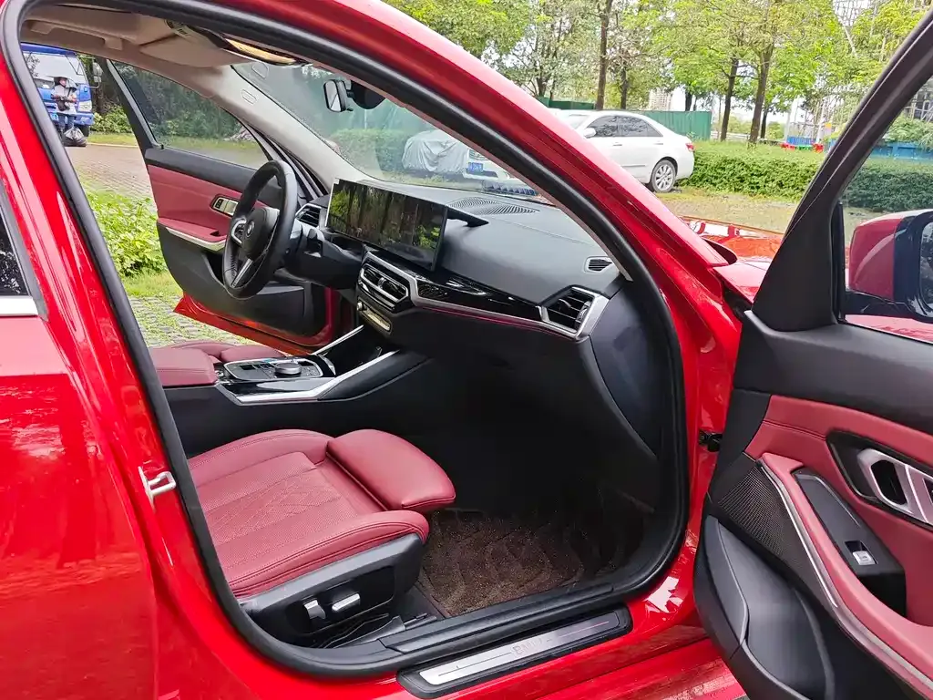 BMW i3 — фото 9