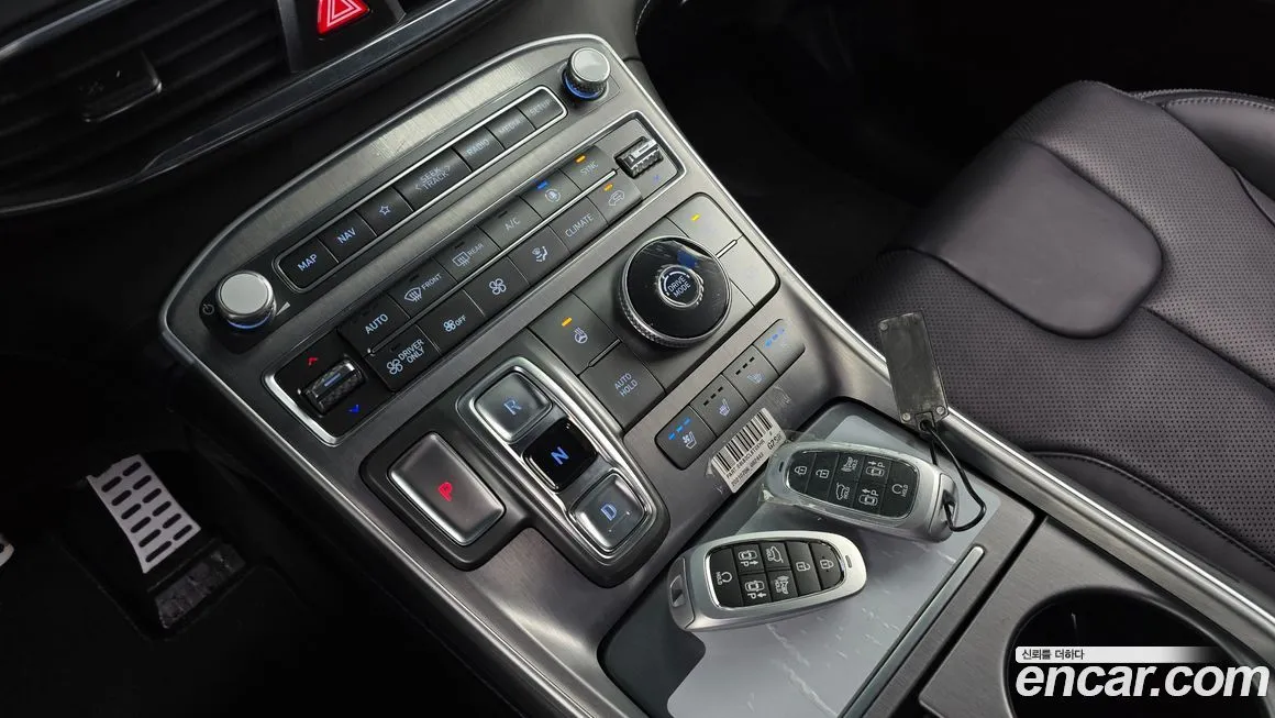 Hyundai Santafe — фото 9