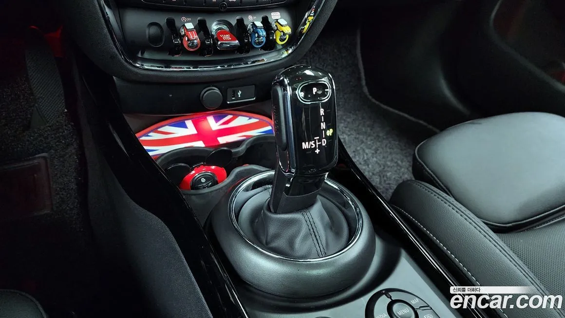 Mini Clubman — фото 9