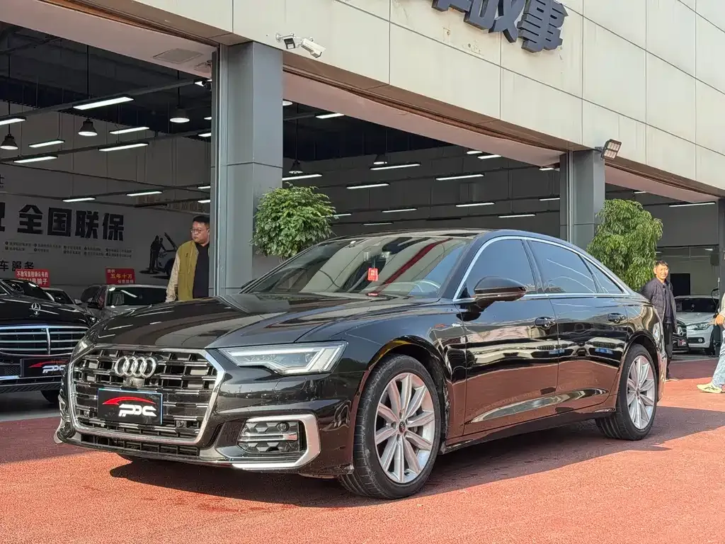 Audi A6L — фото 4