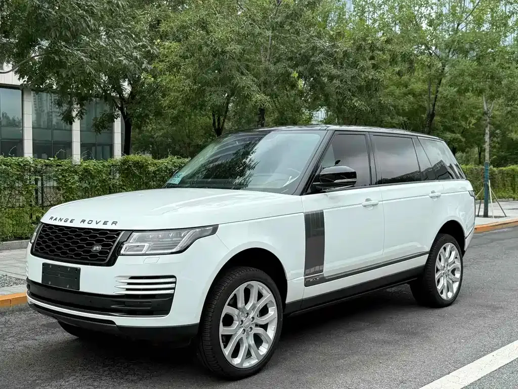 Land Rover Range Rover — фото 1