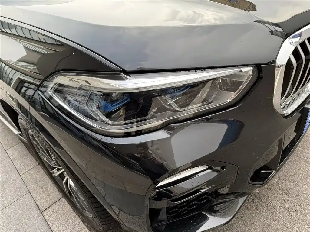BMW X5 (Import) — фото 2